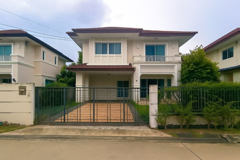 🏡 ขายบ้านเดี่ยว Centro รัตนาธิเบศร์ (วัดสวนแก้ว) ตำแหน่ง Rare Item! หลังบ้านติดสวนส่วนกลาง วิวโล่ง โปร่งสบาย