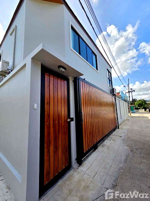 บ้านเดี่ยว ภูเก็ต : ขาย วิลล่า 3 ห้องนอน ใน ฉลอง, ภูเก็ต 5713439