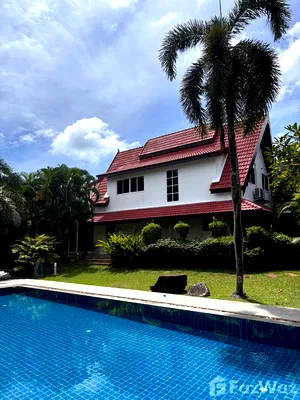 Houses for sale Muang Phuket Phuket : 3 Bedroom Villa for sale in Rawai, Phuket  5671031