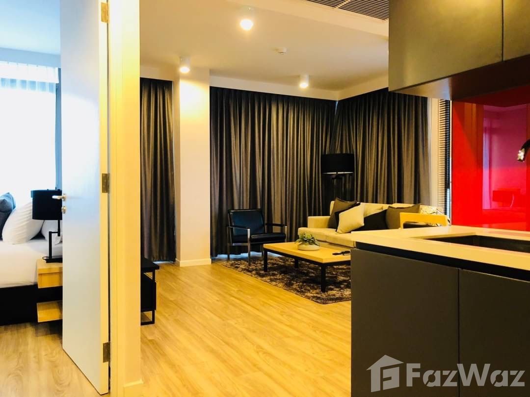 รูป ขาย คอนโด 2 ห้องนอน ในโครงการ ไซมิส สุรวงศ์ 1052960 - รูปที่ 1/11