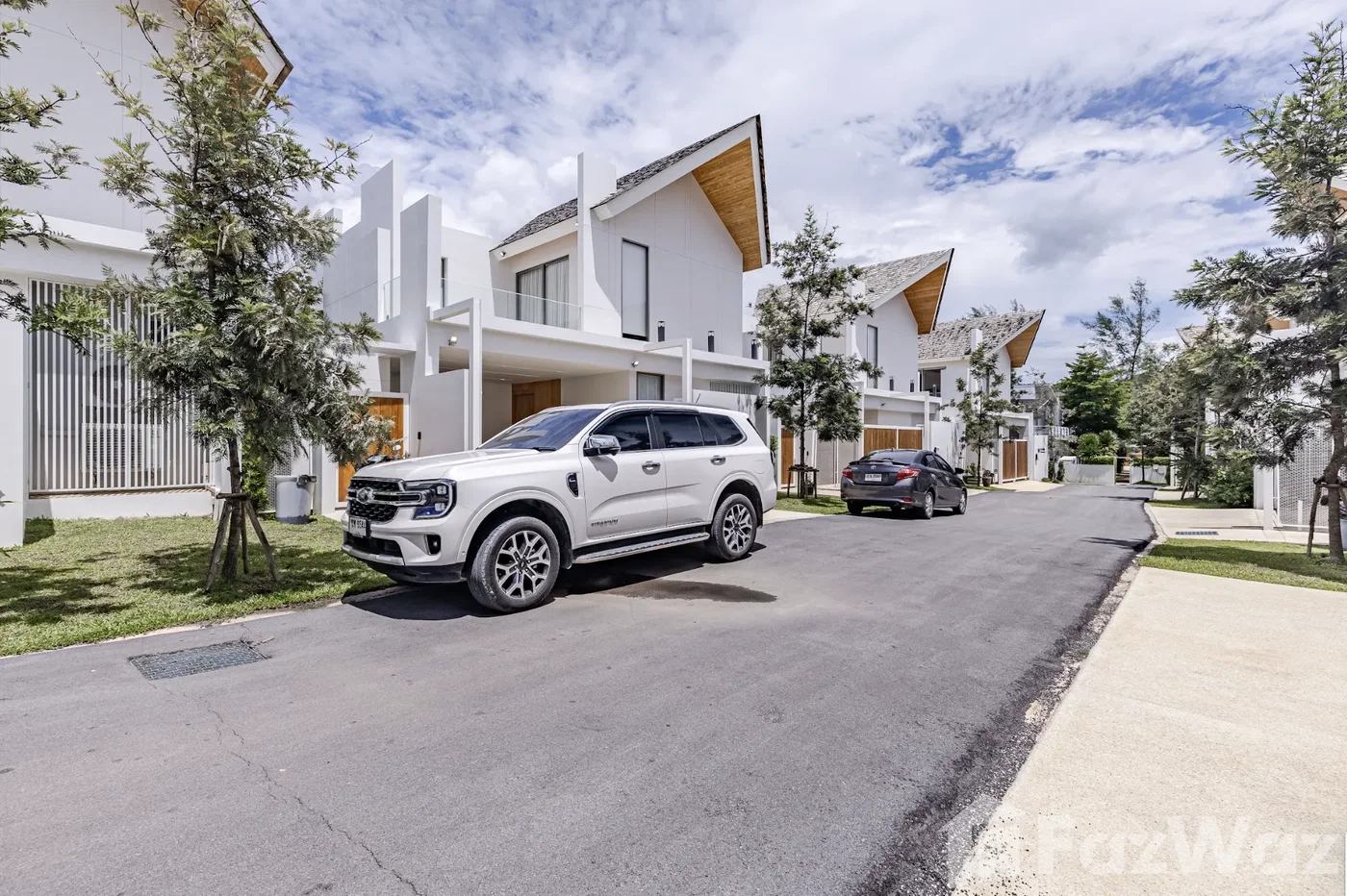 รูป วิลล่าให้เช่า 3 ห้องนอน ในโครงการ ลักซ์ไพร์ด บาย วัลญา วิลล่า 1876652 - รูปที่ 32/33