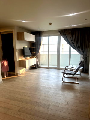 Condos for sale : The Bangkok Sathorn–Taksin – 2 Bedroom for Sale / HBH-ST-18