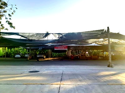 ที่ดิน เขตตลิ่งชัน : ขายที่ดินแปลงใหญ่ ติดถนนบางระมาด ใกล้ตลาดคลองลัดมะยม  เหมาะพัฒนาโครงการที่อยู่อาศัยและเชิงพาณิชย์