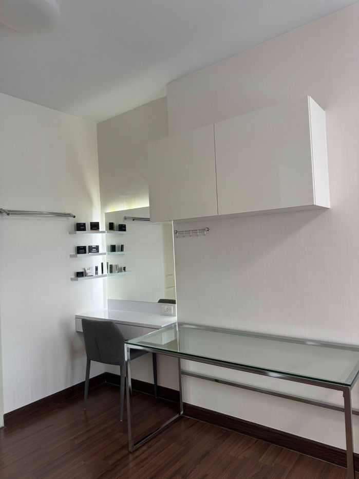 picture Condo for rent with 1 bedroom, 1 bathroom and 1 kitchen. - 8/17