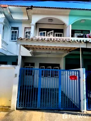 เช่าทาวน์โฮม MRT ไฟฉาย  : ทาวเฮ้าส์ 2ชั้น 2นอน 2น้ำ ที่จอดรถ ให้เช่า ซอย แม็คโคร จรัญ 1827298