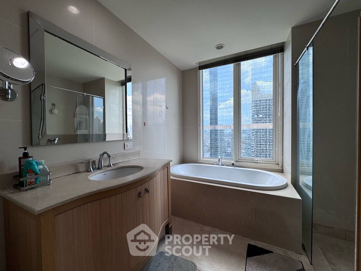 picture 2-BR Condo at The Empire Place near BTS Saint Louis (ID 2564800) - 6/20