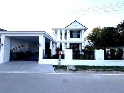 บ้านเดี่ยว เมืองเชียงใหม่ เชียงใหม่ : ขายบ้านเดี่ยวสองชั้น รีโนเวทใหม่   4 ห้องนอน 3 ห้องน้ำ  1 ห้องครัว  2 ที่จอดรถ