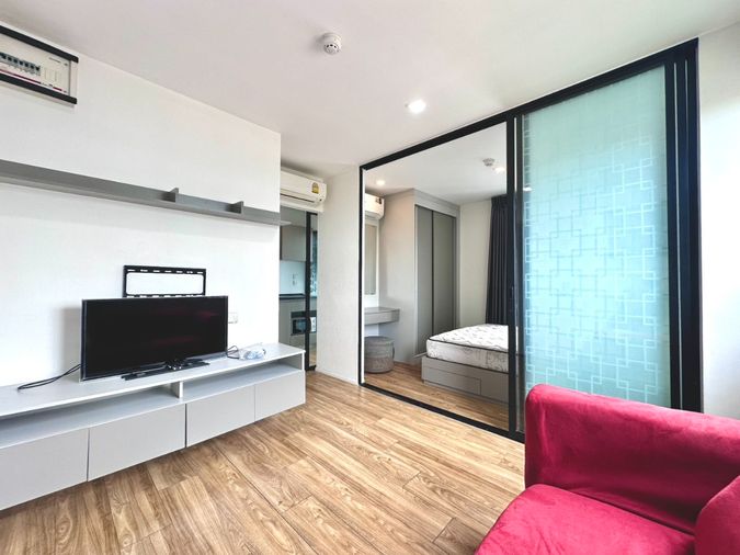 *รับจองด่วน* ตึก B ชั้น 5 ✔️ วิวสระน้ำ ✔️เครื่องซักผ้า