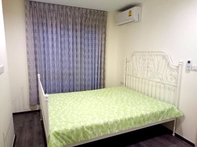 Condos for rent : P-45134 📢 Condo for Rent Pool View Near Airport Link Hua Mak | Rich Park @ Triple Station Project, 18th Floor Line: @easythaihome 085-592-2897