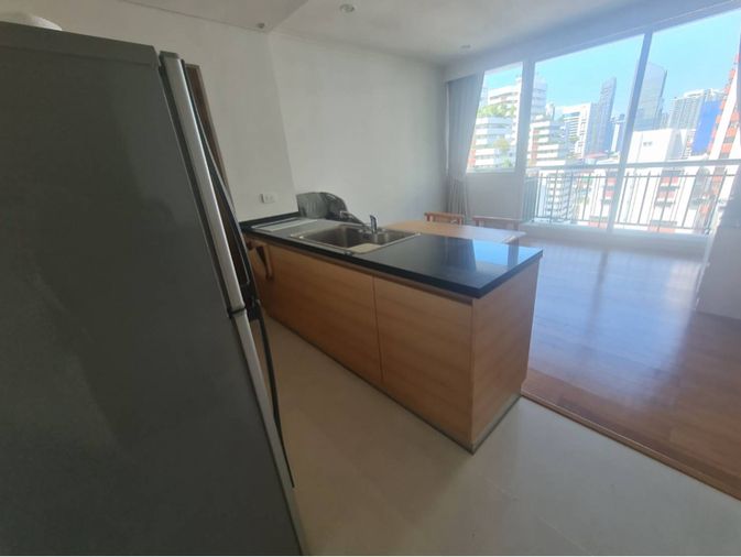 🌟วิน สุขุมวิท23 ขนาด 52 ตร.ม. 1 ห้องนอน 1 ห้องน้ำ ชั้น10 ให้เช่าราคา 35,000฿ ต่อรองได้🥰