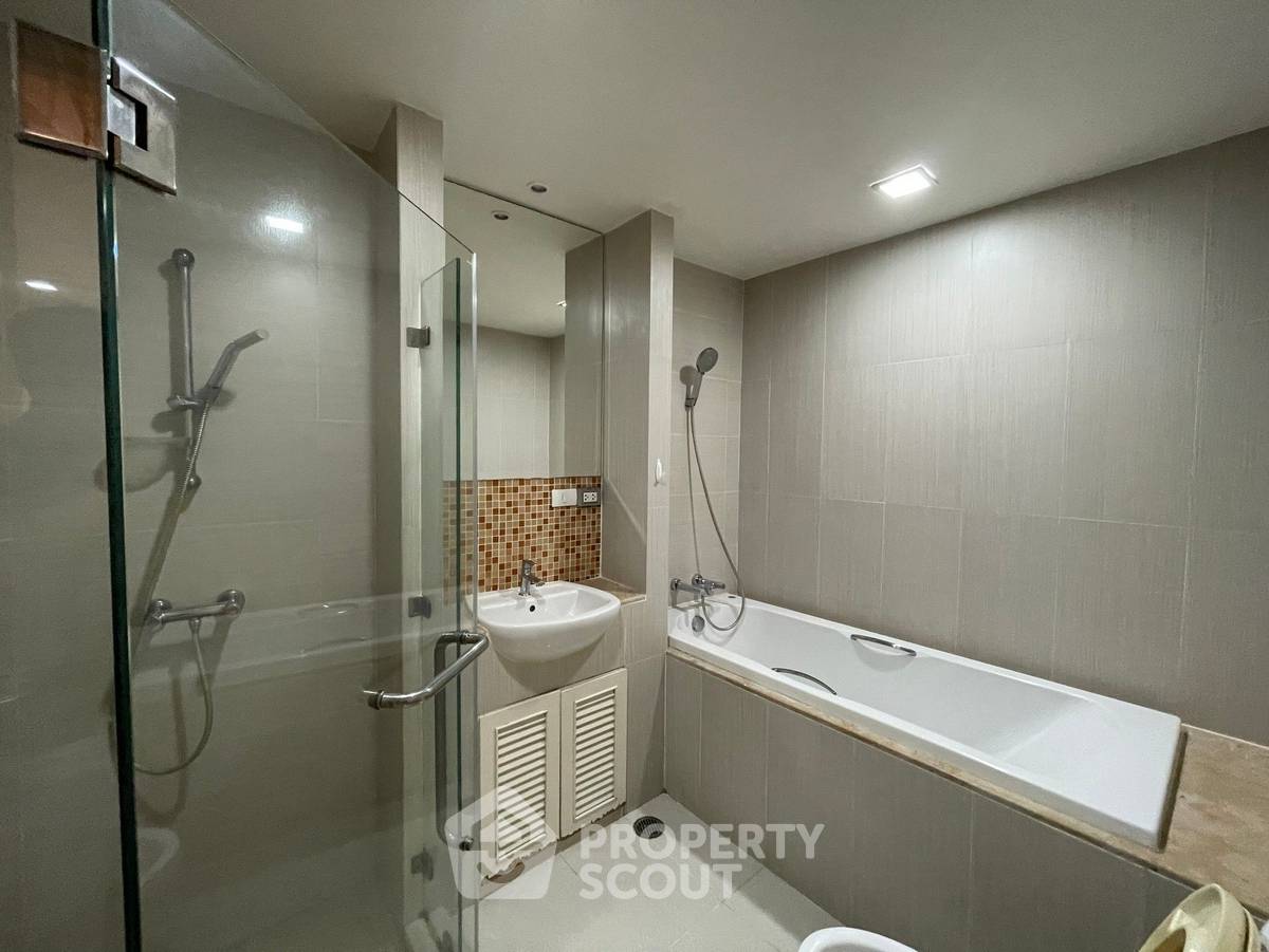 รูป คอนโด 1-ห้องนอน ที่ ดิ แอลโคฟ สุขุมวิท 49 ใกล้ BTS พร้อมพงษ์ (ID 2003469) - รูปที่ 23/23