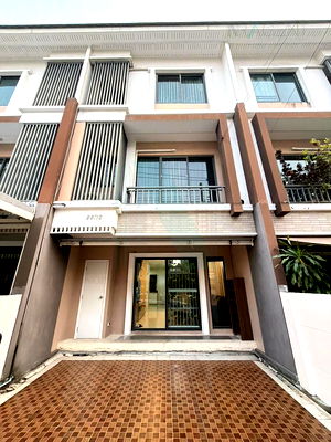 เช่าทาวน์โฮม เขตสวนหลวง : ให้เช่าทาวน์เฮาส์ 3 ชั้น เดอะ ไพรเวท อ่อนนุช 36 สุขุมวิท 77 4 ห้องนอน 4 ห้องน้ำ