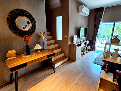 Townhouses for rent วิทยาลัยเทคนิคมีนบุรี : Townhome for rent (The Connect) The Connect Ramintra-Min Buri 2 project Ready to move in, fully furnished and equipped with electrical appliances.