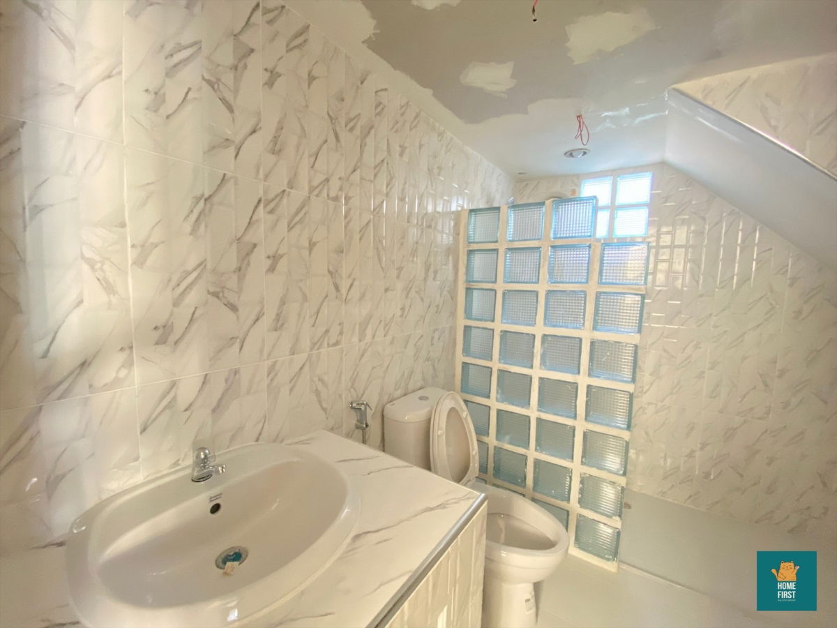 picture townhome 3 floors Muang Thong Thani, Project 1, 2 bedrooms, 3 bathrooms, 25 sq.wa, 20,000 baht. - 14/17