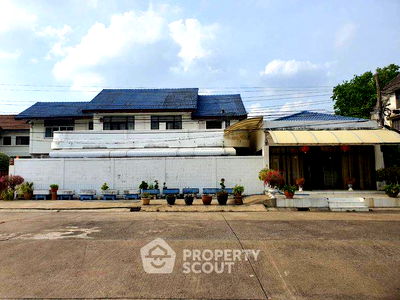 Land for sale : 836 m² Land for Sale in Anusawari (ID 2560589)