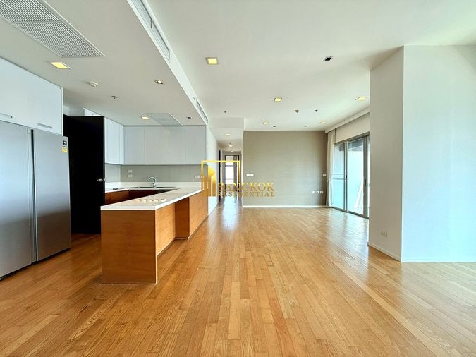 The Madison | Superb 3 Bed Condo For Rent in Phrom Phong - BR17125CD