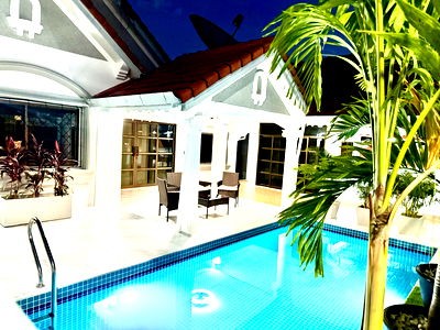 Houses for sale Bang Lamung Chonburi : 🔥Single detached 3 bedrooms house with private pool & office room, ready to move in 🔥