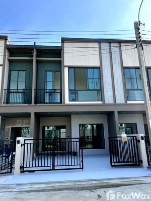 Townhouses for rent วิทยาลัยเทคนิคมีนบุรี : 2 Bedroom Townhouse for rent at Verve Ramkhamhaeng-Wongwaen 5625384