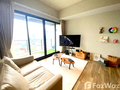 Condos for rent : 2 Bedroom Condo for rent at The Lofts Asoke 5552249