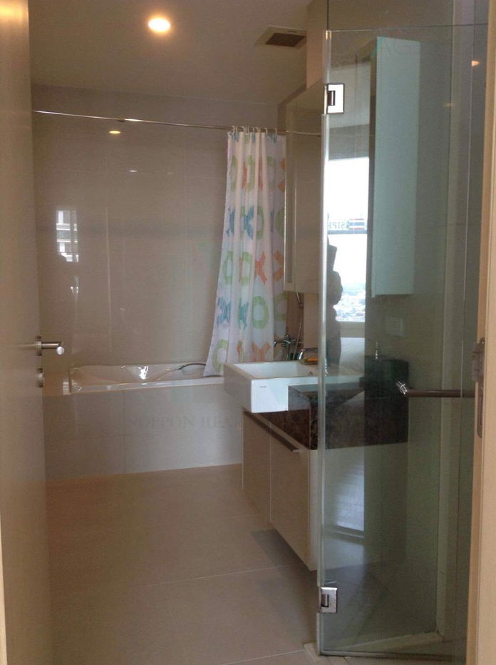 picture For Rent Condo 39 BY SANSIRI Building 1, Floor 29,1 bed room, Room size 55.00 sqm - 6/8