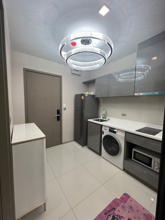 picture Life Asoke Hype | Price 23,000 THB | Beautiful room, great location, fully furnished, ready to move in. - 8/10