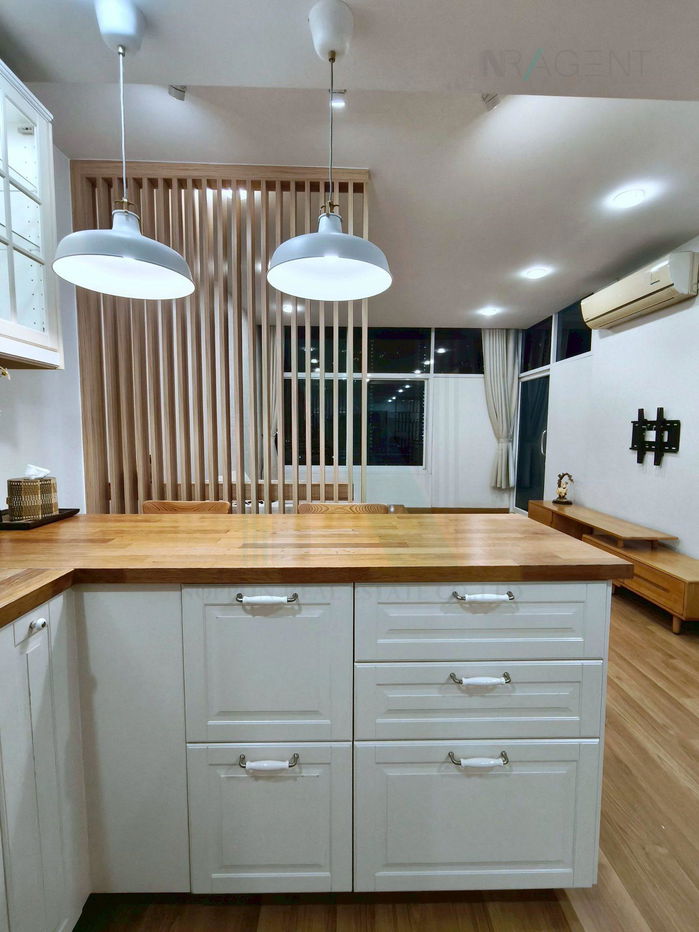 picture 🎉 For Rent Condo COUNTRY COMPLEX Building 1, Floor 8,1 bed room, Room size 76.00 sqm - 7/8