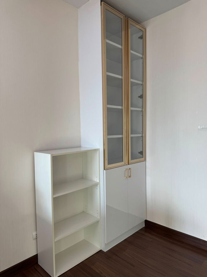 picture Condo for rent with 1 bedroom, 1 bathroom and 1 kitchen. - 11/17