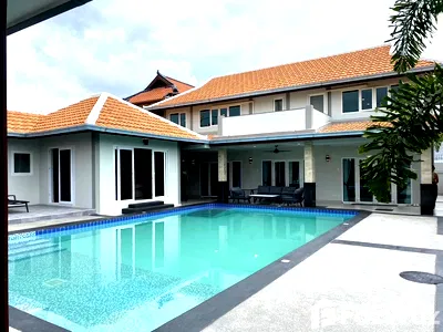 Houses for sale Bang Lamung Chonburi : 4 Bedroom House for sale in Pong, Chon Buri  1932802