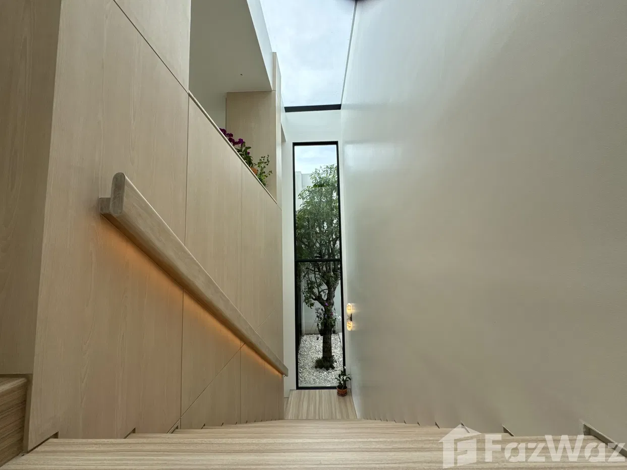 picture 4 Bedrooms Villa for sale in Chalong 5569500 - 2/9