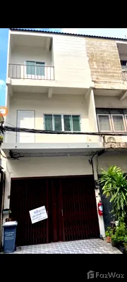 ทาวน์โฮม กรุงเทพมหานคร : ขาย ทาวน์เฮ้าส์ 3 ห้องนอน ใน ยานนาวา, กรุงเทพมหานคร 1977842