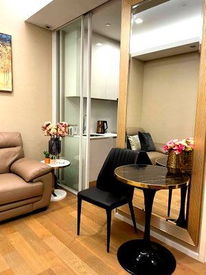 คอนโดให้เช่า : Condo for Rent: The Saint Residences (H13185) Near BTS Ha Yaek Lat Phrao