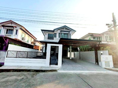 บ้านเดี่ยว กรุงเทพมหานคร : บ้านเดี่ยวซอยคุ้มเกล้า12 หมู่บ้านชัยพฤกษ์ 2 รีโนเวทใหม่พร้อมอยู่ บรรยากาศเงียบสงบน่าอยู่ ติดถนนเมน