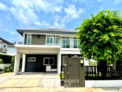 Houses for rent เทสโก้โลตัส บางพลี : 4-BR 240 Sqm House At Mantana 2 Bangna Km.7 (ID 2567145)