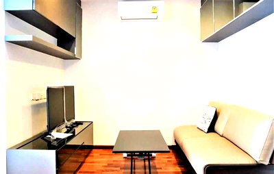 Condos for rent Airport Link Ratchaprarop : Wish Signature Midtown           Siam 