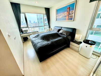 Condos for sale : SALE🧡 Life Ratchadapisek - KC004