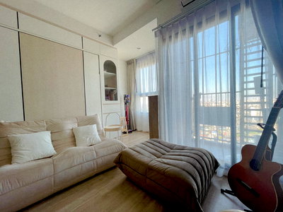 Condos for sale Robinson Bang Rak : Ideo Sathorn–Wongwian Yai – 1 Bedroom for Sale / HBH-ST-32