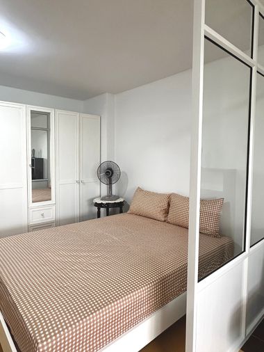 ให้เช่าฌ็องเซลิเซ่ ติวานนท์-ศรีสมาน ตึกH ชั้น 3 เฟอร์ครบ พร้อมเข้าอยู่