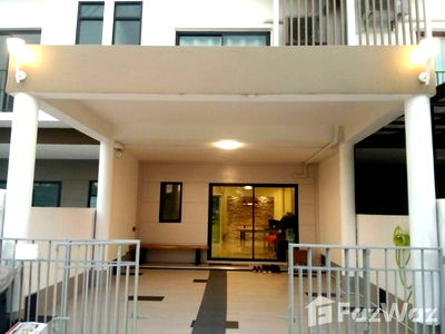 เช่าทาวน์โฮม เขตบางกะปิ : ทาวน์เฮ้าส์ให้เช่า 3 ห้องนอน ในโครงการ พาทิโอ ศรีนครินทร์ - พระราม9 1764734