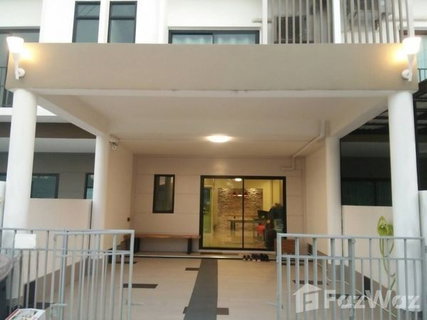รูปภาพ 3 Bedroom Townhouse for rent at Patio Srinakarin - Rama 9 1764734