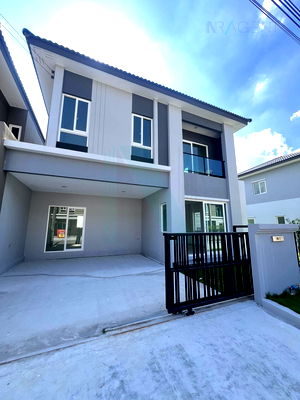 Houses for sale : 📌 For Sell Twin house PLENO TOWN SUKHUMVIT-THEPHARAK 2-story 3 bedroom 3 bathroom