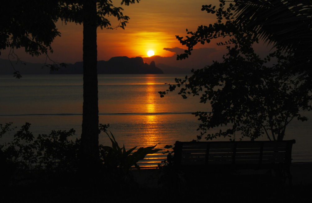 รูป ขายรีสอร์ทติดทะเล บนเกาะยาวน้อย จ.พังงา หาดทรายขาวละเอียด 3-3-90 ไร่ - รูปที่ 26/37
