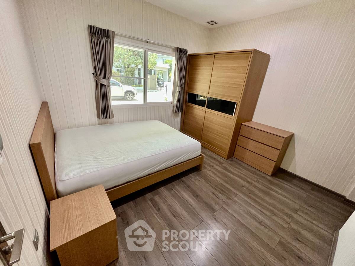 picture 4-BR 240 Sqm House At Mantana 2 Bangna Km.7 (ID 2567145) - 13/13