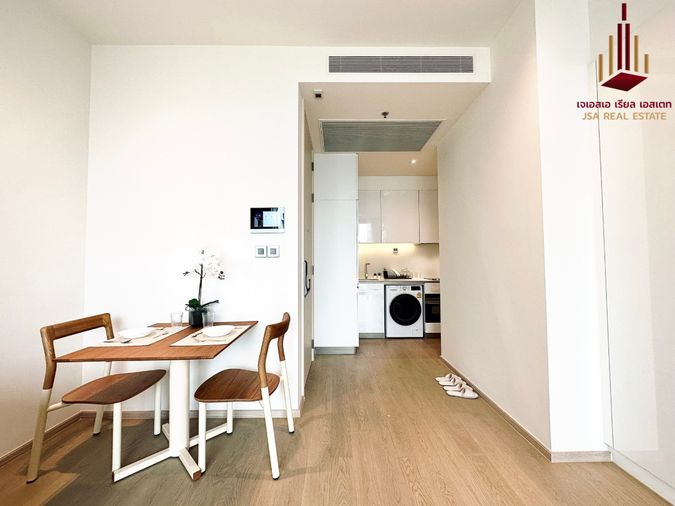1-bed condo for rent, 48 sqm, The Strand Thonglor