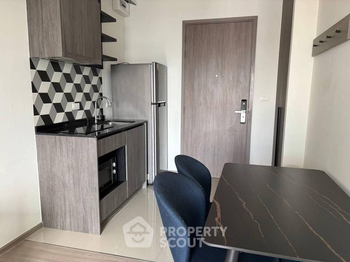 picture High-Floor 1-BR Condo At THE BASE Phetchaburi-Thonglor, Bangkok (ID 2570124) - 3/9