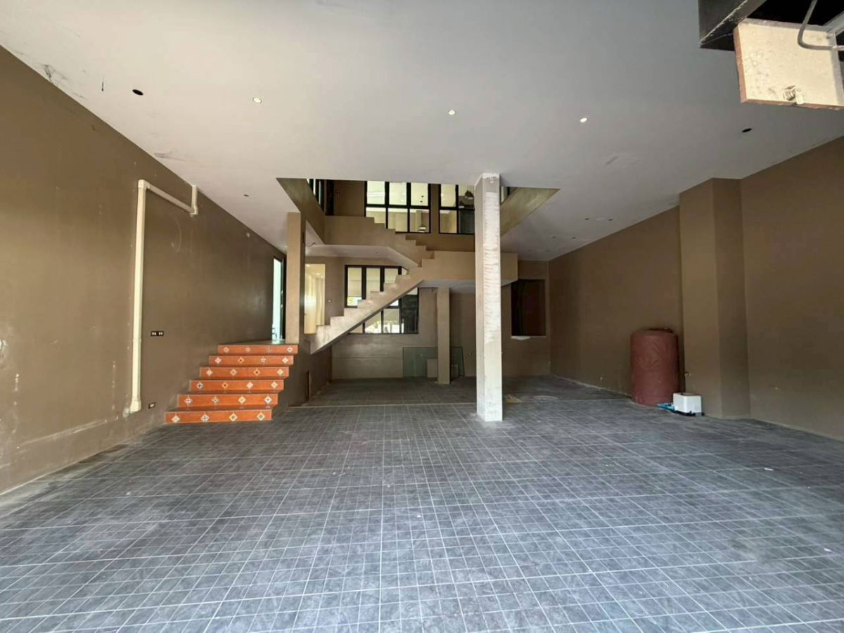 รูป ขาย บ้านเดี่ยว พระรามเก้า 79 ตร.ว. 3 นอน 9 จอด_BL175 - รูปที่ 2/8