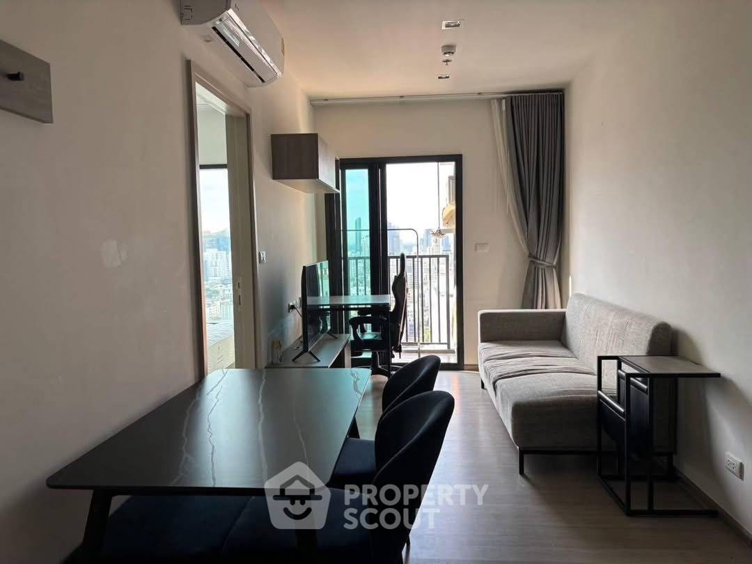 picture High-Floor 1-BR Condo At THE BASE Phetchaburi-Thonglor, Bangkok (ID 2570124) - 1/9