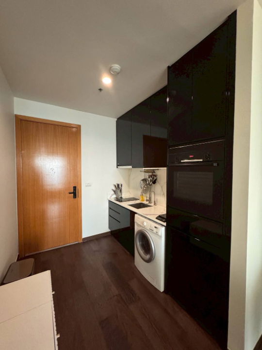 รูป ขายถูก 🔥 Circle Condominium ห้องสวย วิวดี เครื่องใช้ไฟฟ้า-เฟอร์นิเจอร์ Fully furnished พร้อมอยู่ ใกล้MRT เพชรบุรี SW003373 - รูปที่ 8/12