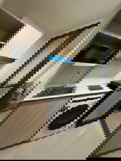 รูป PFD-07875 ให้เช่า เดอะ มูฟ บางนา วิวสระว่ายน้ำสวย! | 1 Bed 26 ตร.ม. ครัวปิดแยกส่วน แต่งครบ ใกล้โรงเรียน ICS / Central Bangna เพียง 9,500 บ. - รูปที่ 4/5