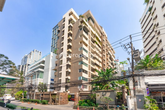 Project Regency Court Picture - 2/7