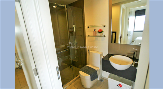 🛏️ 2 ห้องนอน - 🛁 2 ห้องน้ำ - 🏙️ Sea View - 🌏 ชื่อชาวต่างชาติ - 🏢 UNIXX South Pattaya - รหัส: UNIXX65